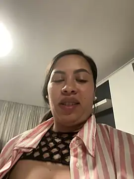 vanesavane395 online show from 14, 3, 2025