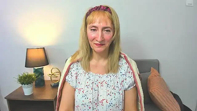 MargaretMilf69 online show from 9, 2, 2025