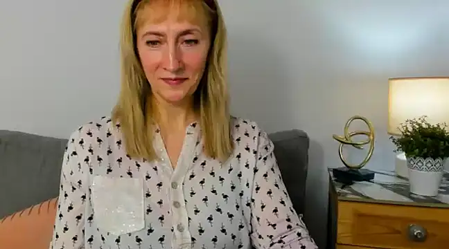 MargaretMilf69 online show from 4, 3, 2025