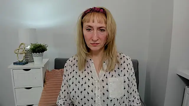 MargaretMilf69 online show from 9, 3, 2025