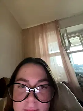 DearAlise online show from 17, 11, 2025