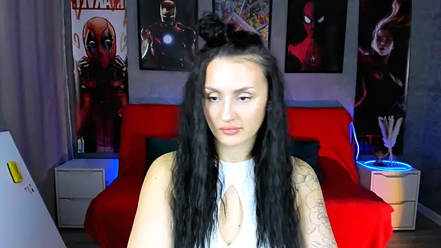 EmiliaBeynard online show from 5, 2, 2025