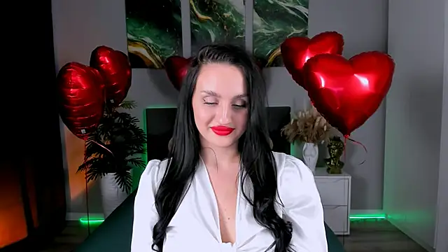 EmiliaBeynard online show from 14, 2, 2025