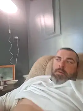 thickdaddy2982 online show from 26, 1, 2025