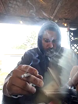 thickdaddy2982 online show from 8, 3, 2025