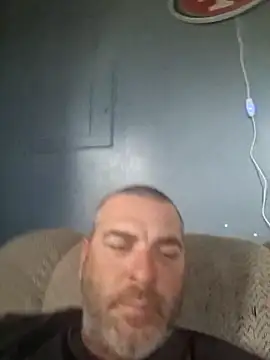 thickdaddy2982 online show from 19, 3, 2025