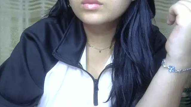 Snapshot of undressed_princesss chatting on 29, 5, 2026 undressed princesss online show from 29, 5, 2026