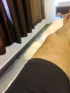 xmanrawan2 online show from 9, 2, 2025