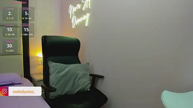 MelodyWinx online show from 3, 11, 2025