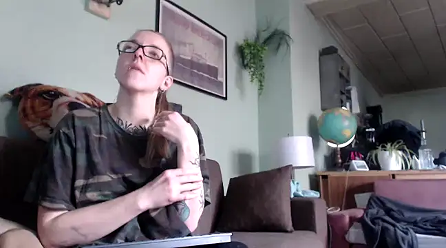 Astrid-Gilbert online show from 26, 2, 2025