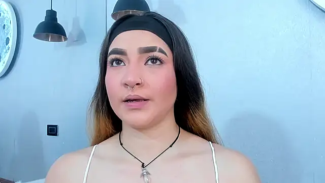 Snapshot of Shanntal_ chatting on 19, 10, 2025 Shanntal  online show from 19, 10, 2025