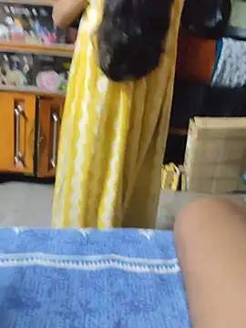 birds0641 online show from 28, 10, 2025