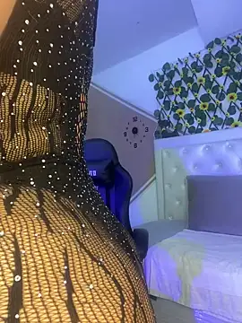 alexa cf online show from 6, 3, 2025