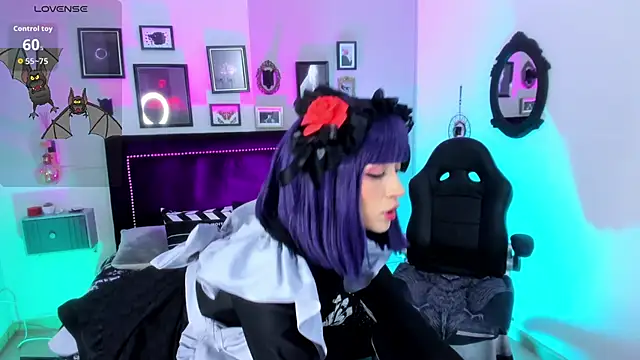 Snapshot of IsisRaichuu_ chatting on 23, 9, 2025 IsisRaichuu  online show from 23, 9, 2025