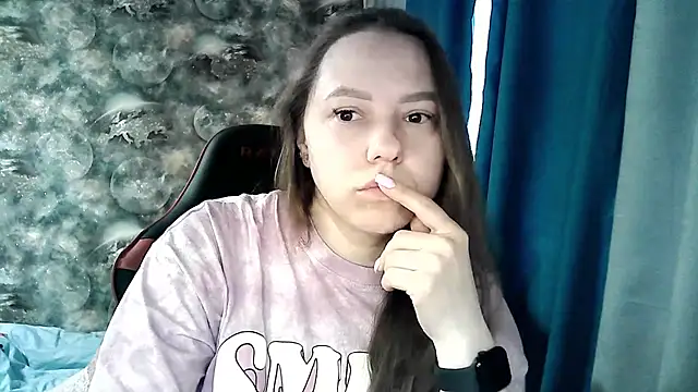 Snapshot of Misssweet_s chatting on 7, 4, 2026 Misssweet s online show from 7, 4, 2026