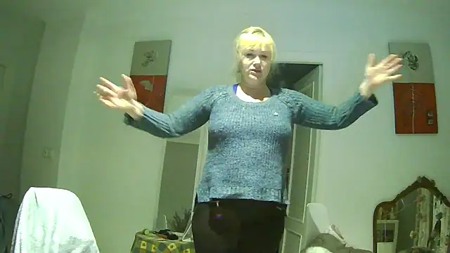 Luzia-Sal online show from 14, 2, 2025