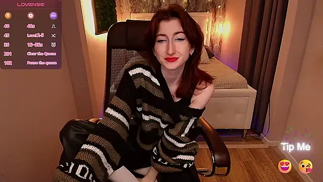 Violet Moreau online show from 13, 3, 2026