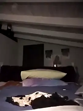 Snapshot of divinaerotica chatting on 2, 12, 2025 divinaerotica online show from 2, 12, 2025