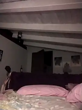 Snapshot of divinaerotica chatting on 14, 2, 2026 divinaerotica online show from 14, 2, 2026