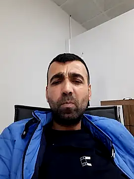 Snapshot of bugattiveyron chatting on 11, 2, 2025 bugattiveyron online show from 11, 2, 2025
