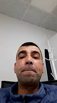 Snapshot of bugattiveyron chatting on 16, 2, 2025 bugattiveyron online show from 16, 2, 2025
