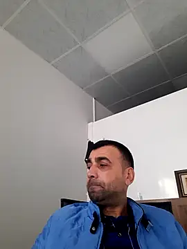Snapshot of bugattiveyron chatting on 21, 2, 2025 bugattiveyron online show from 21, 2, 2025