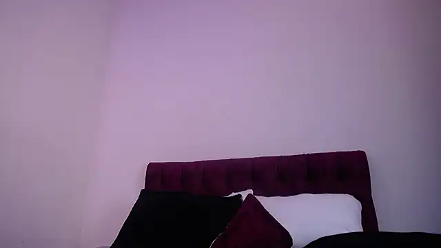 Emy rosse   online show from 2, 2, 2025