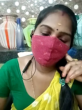 Snapshot of Tamil_roja17 chatting on 3, 11, 2025 Tamil roja17 online show from 3, 11, 2025