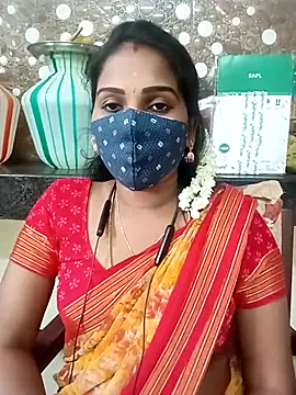 Snapshot of Tamil_roja17 chatting on 14, 11, 2025 Tamil roja17 online show from 14, 11, 2025