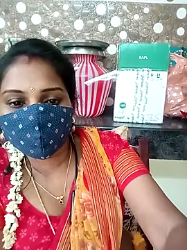 Snapshot of Tamil_roja17 chatting on 15, 11, 2025 Tamil roja17 online show from 15, 11, 2025