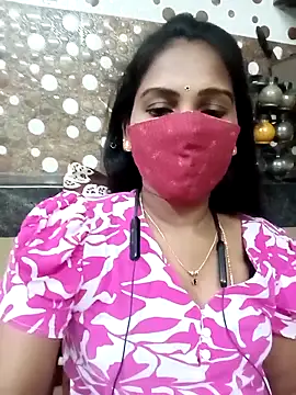 Snapshot of Tamil_roja17 chatting on 25, 11, 2025 Tamil roja17 online show from 25, 11, 2025