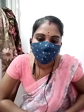 Snapshot of Tamil_roja17 chatting on 15, 12, 2025 Tamil roja17 online show from 15, 12, 2025