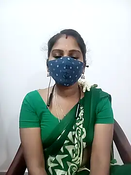 Snapshot of Tamil_roja17 chatting on 18, 12, 2025 Tamil roja17 online show from 18, 12, 2025