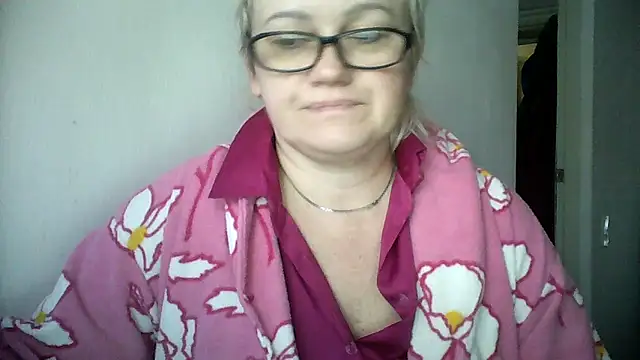 Mayya4321 online show from 22, 11, 2025