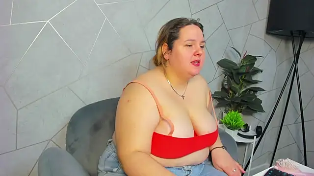 Snapshot of Helga_Fitzgerald chatting on 1, 3, 2025 Helga Fitzgerald online show from 1, 3, 2025