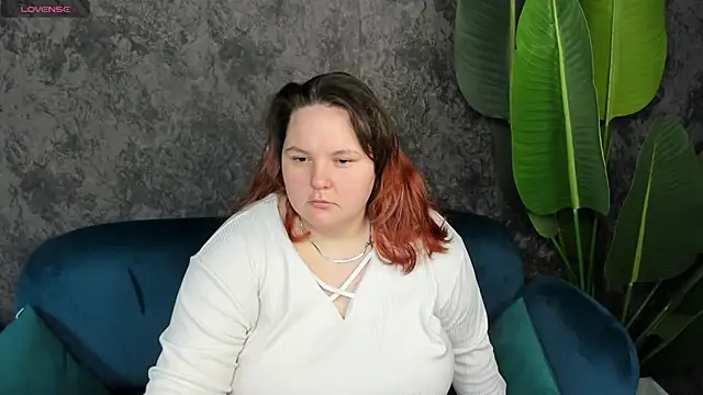 Snapshot of Helga_Fitzgerald chatting on 17, 3, 2025 Helga Fitzgerald online show from 17, 3, 2025