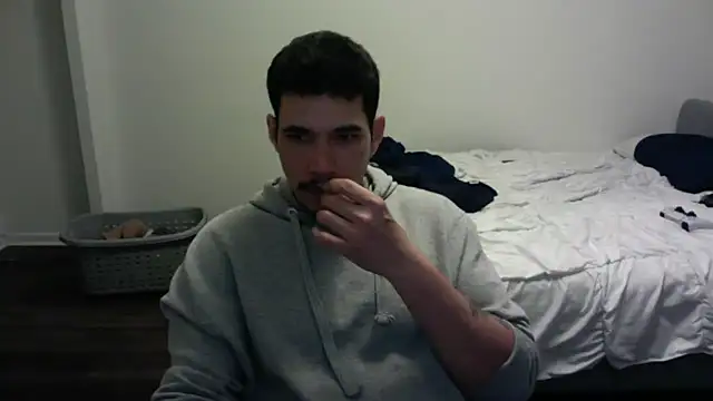 Snapshot of NicaBOi chatting on 5, 3, 2025 NicaBOi online show from 5, 3, 2025