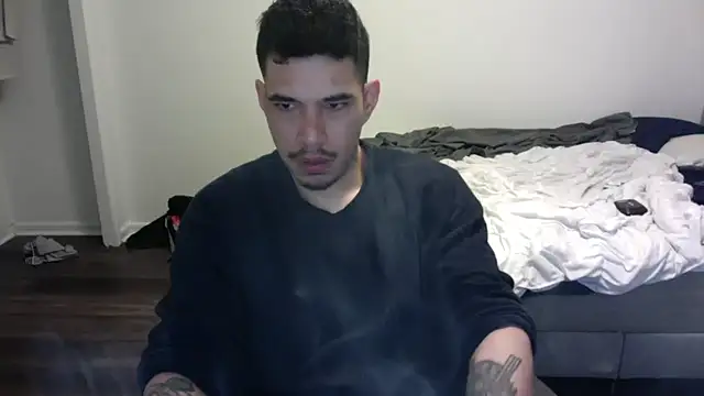 Snapshot of NicaBOi chatting on 14, 3, 2025 NicaBOi online show from 14, 3, 2025
