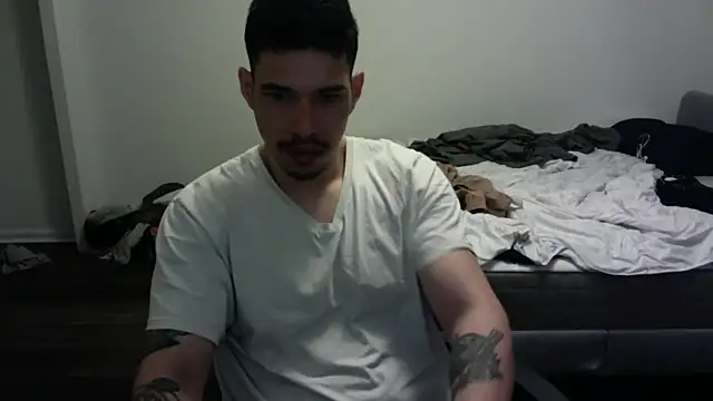 Snapshot of NicaBOi chatting on 15, 3, 2025 NicaBOi online show from 15, 3, 2025