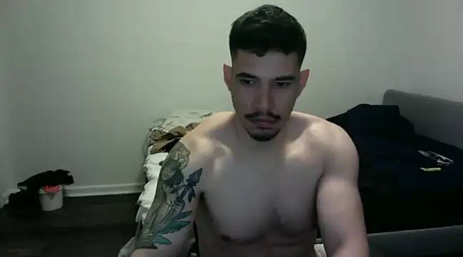 Snapshot of NicaBOi chatting on 19, 3, 2025 NicaBOi online show from 19, 3, 2025