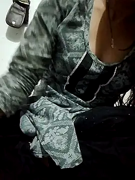 Snapshot of saaniya chatting on 16, 9, 2025 saaniya online show from 16, 9, 2025