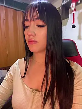 Melody rousse  online show from 20, 12, 2025