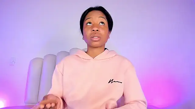 Zaira Rose  online show from 25, 11, 2025