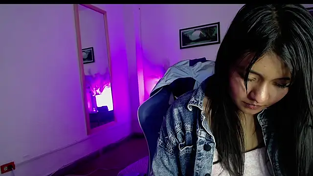 Snapshot of Keyla_Sc chatting on 17, 9, 2025 Keyla Sc online show from 17, 9, 2025