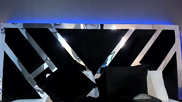 AliDiaz  online show from 8, 5, 2026
