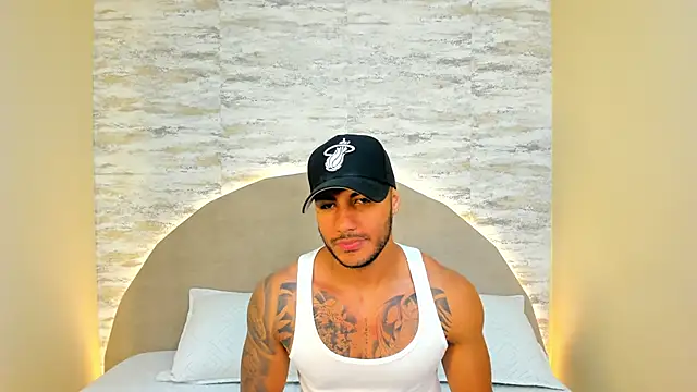 Snapshot of lennox_ray chatting on 20, 2, 2025 lennox ray online show from 20, 2, 2025