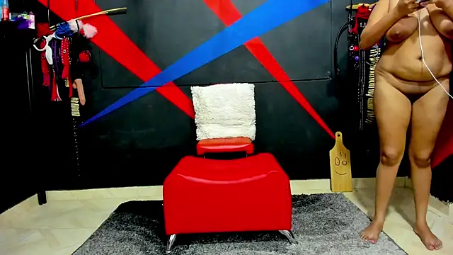 Snapshot of Playroom_Tits chatting on 16, 3, 2025 Playroom Tits online show from 16, 3, 2025