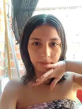 Snapshot of Maiden-Hot chatting on 18, 9, 2025 Maiden-Hot online show from 18, 9, 2025