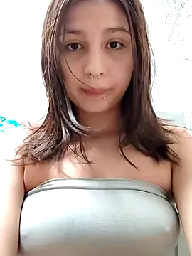 Maiden-Hot online show from 12, 5, 2026