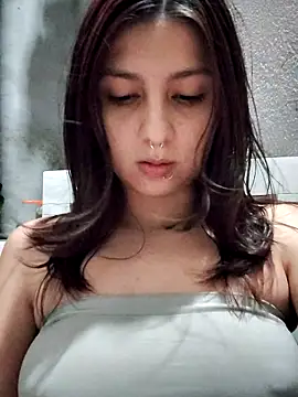 Maiden-Hot online show from 19, 5, 2026